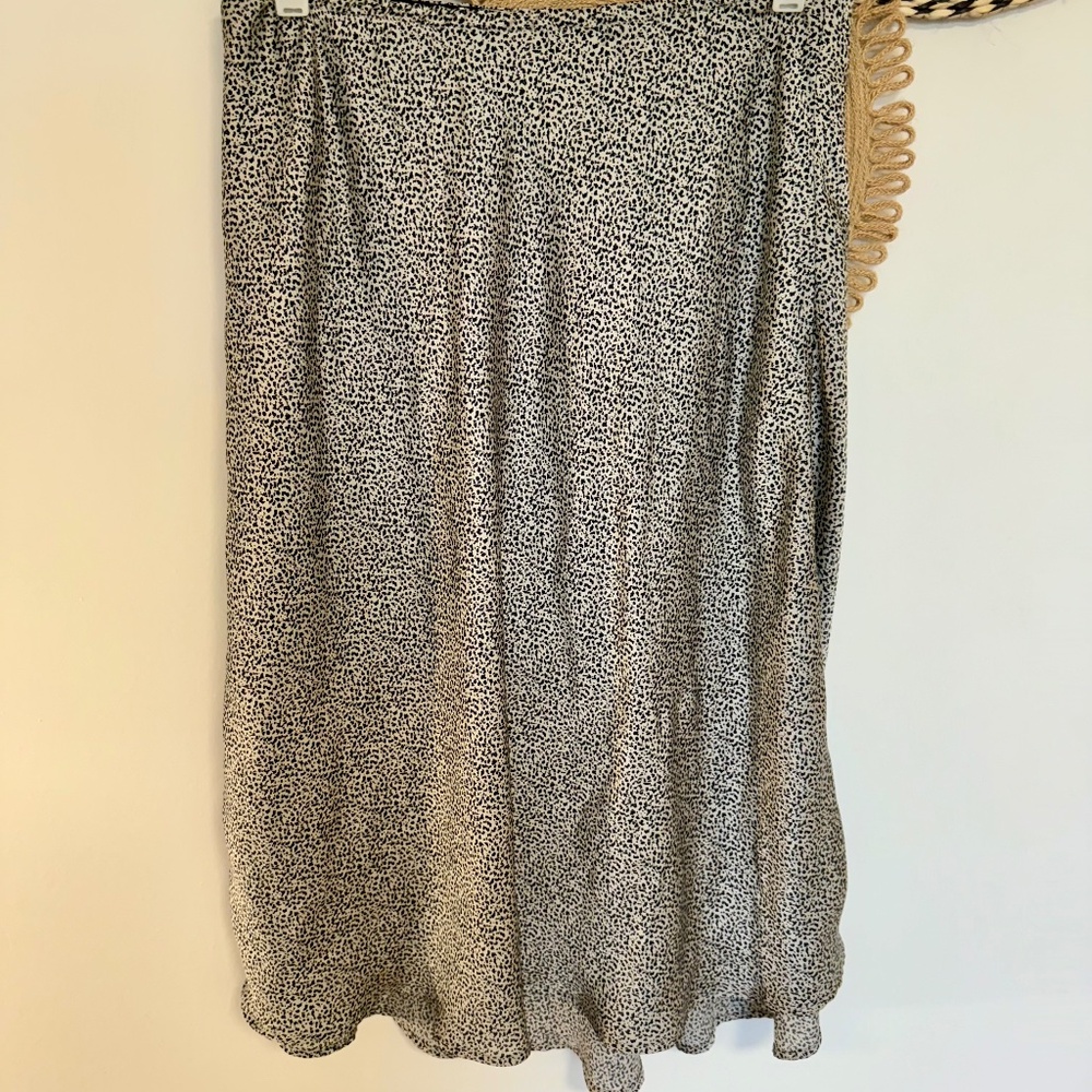 Sienna Sky Midi Black and White Silk skirt